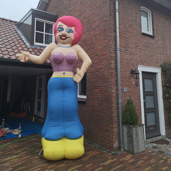 Opblaasbare Disco vrouw - 3,5 meter