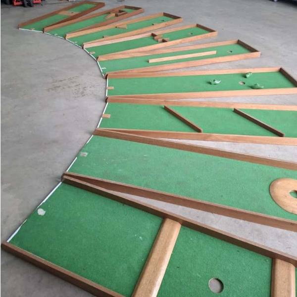 Minigolf/klompjesgolf set (9 banen)