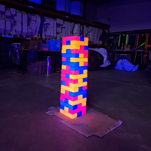 Blacklight Mega JENGA set